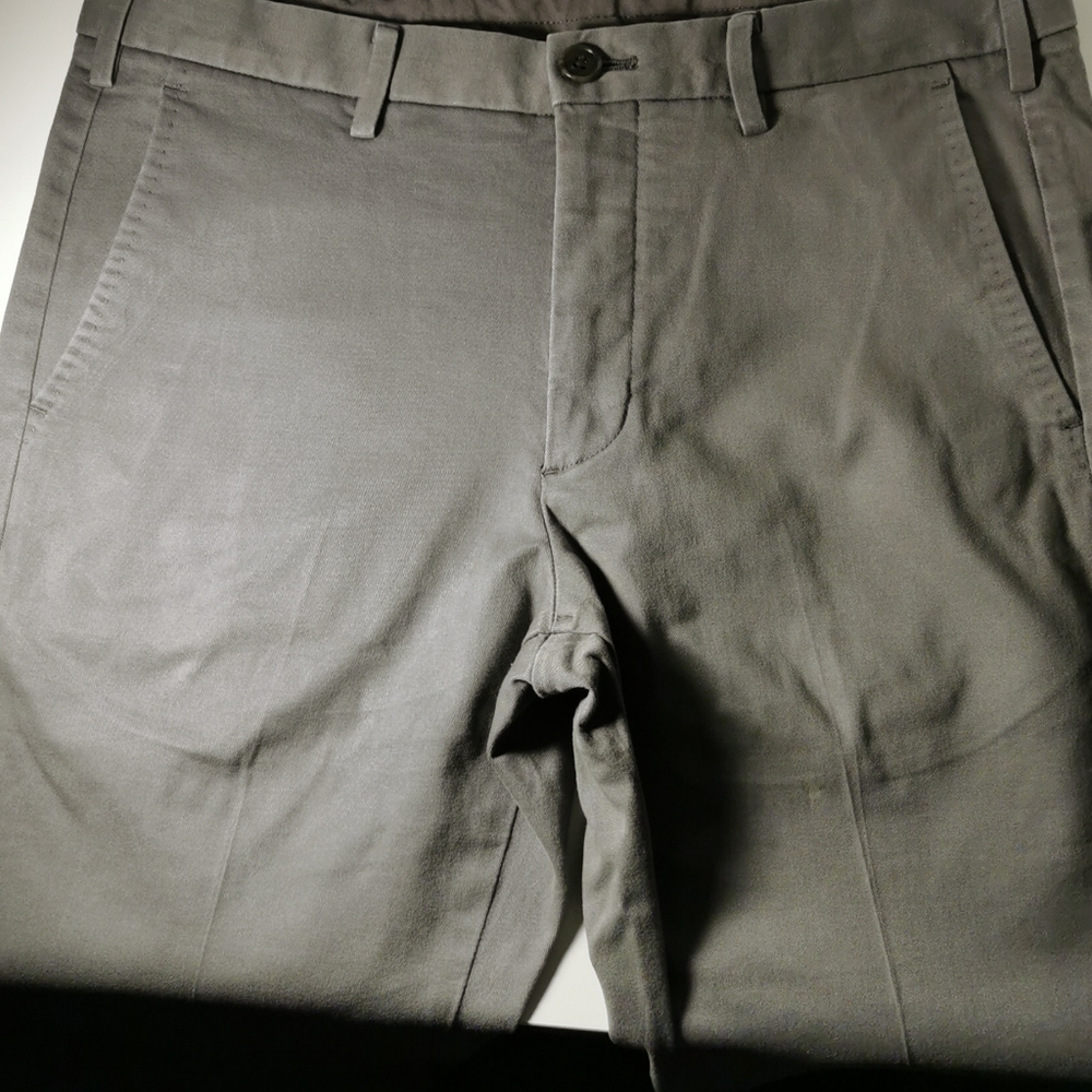 Uniqlo Slim/Skinny Chinos 31x34